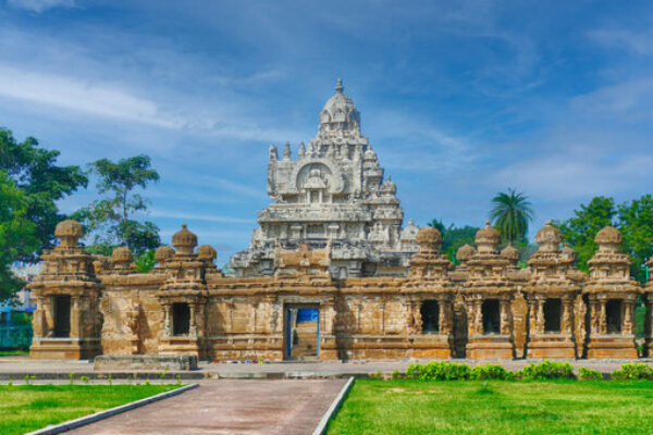 Kanchi, Arunachalam & Pondicherry 3 Nights/4 Days