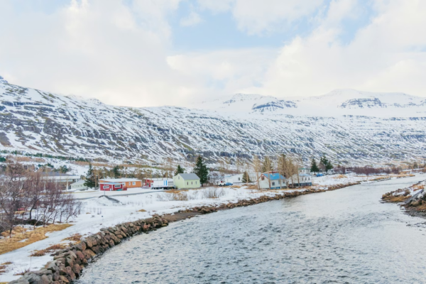 Winter IceLand Adventure 7 Nights/8 Days