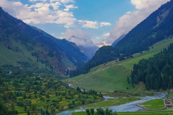 Kashmir 5 Nights/6 Days